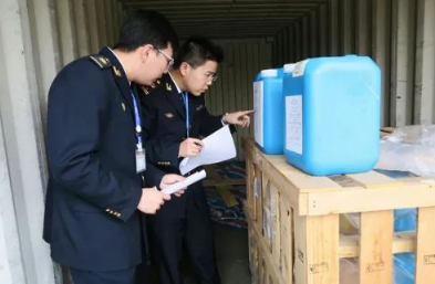 帶你了解危險品化學(xué)品進(jìn)口報關(guān)過程